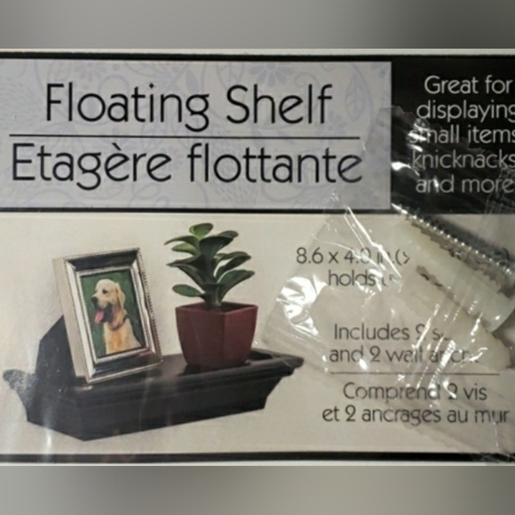 🏠 NWT, Set of Three 8.6inx4in White Wall Shelves, Easy Hang w/Hardware - Picture 8 of 8